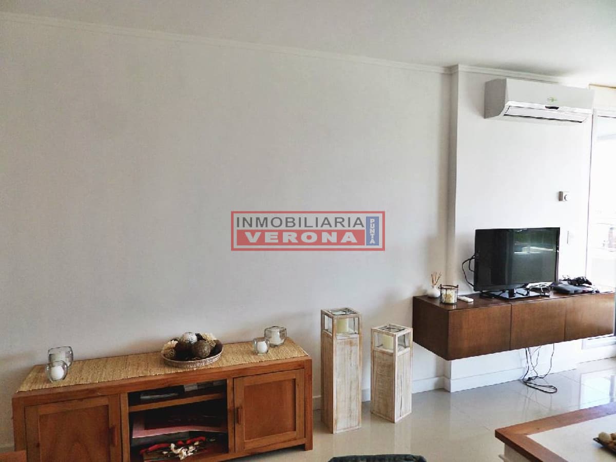 Apartamento en Brava, 3 dormitorios * - Inmobiliaria Verona Punta