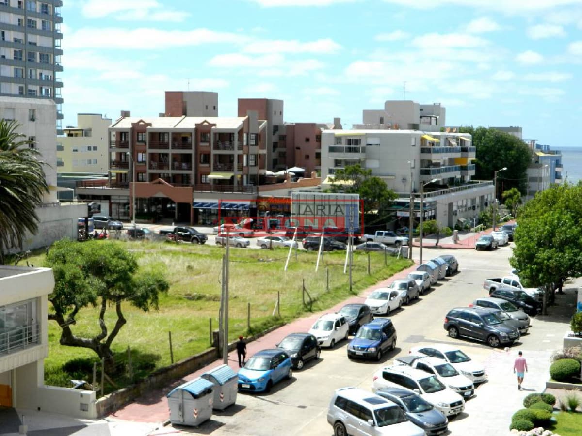 VISTA LATERAL AL PUERTO !!!  - Inmobiliaria Verona Punta
