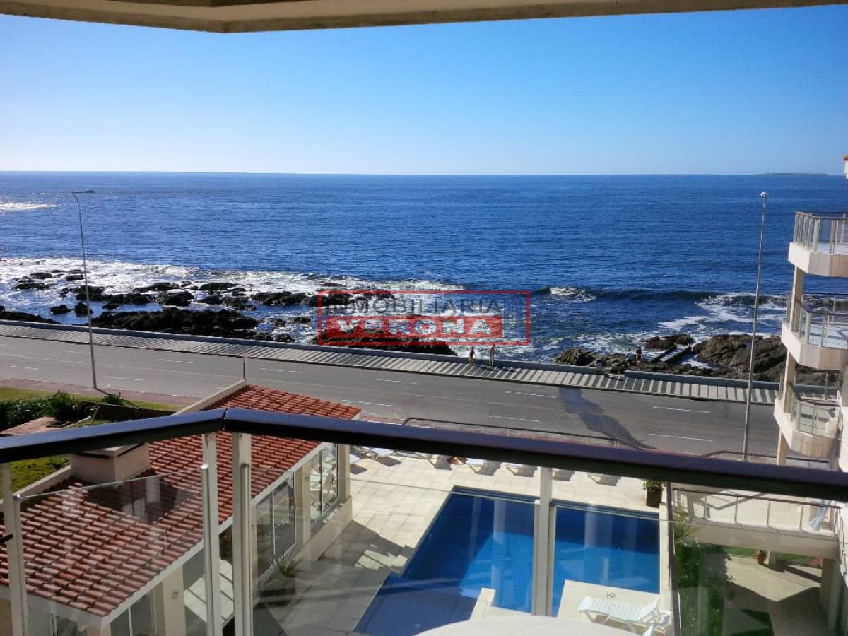 Apartamento en Peninsula, Fte al MAR 3 dormitorios  - Inmobiliaria Verona Punta