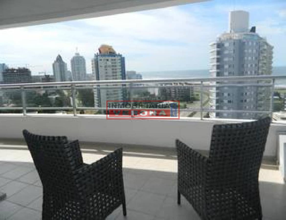 Apartamento en Brava, 3 dormitorios * - Inmobiliaria Verona Punta
