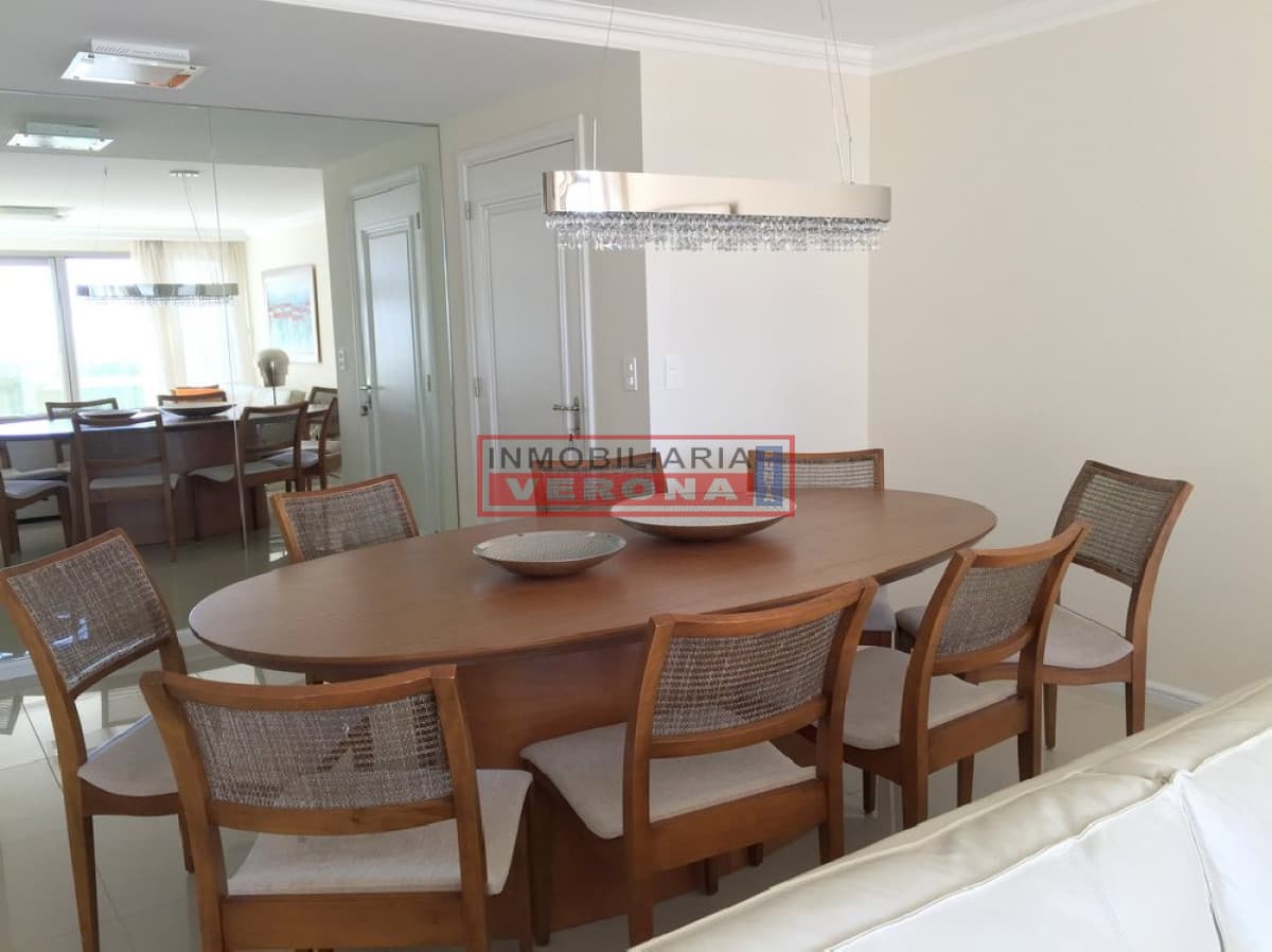Excelente apartamento en Torre Imperiale ! - Inmobiliaria Verona Punta
