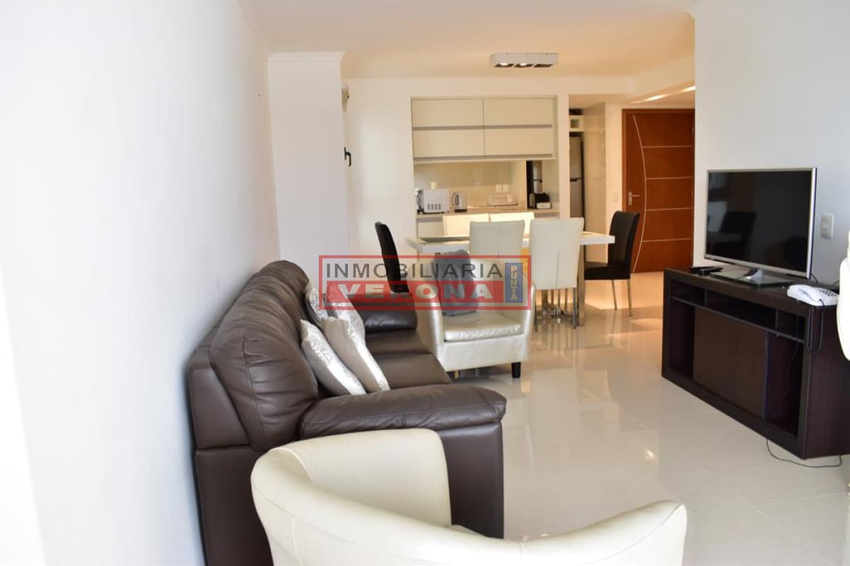 Miami Boulevard 2 dorms  - Inmobiliaria Verona Punta