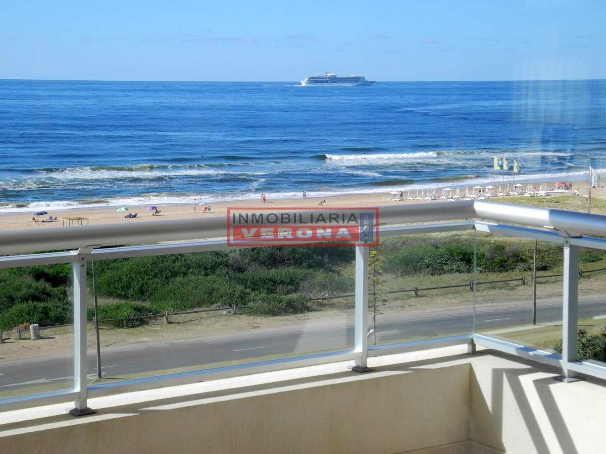 TORRE LOBOS ! Apartamentos 3 dormitorios, Playa Brava - Inmobiliaria Verona Punta