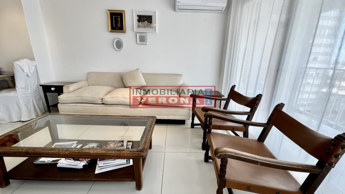 Apto completamente reciclado a mts del PUERTO! - Inmobiliaria Verona Punta