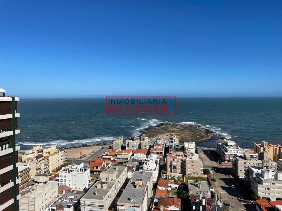 2 DORMS - TORRE LIBERTADOR ! - Inmobiliaria Verona Punta