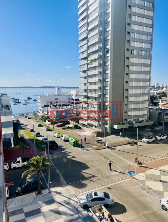 Oportunidad con vista al Puerto !!! - Inmobiliaria Verona Punta