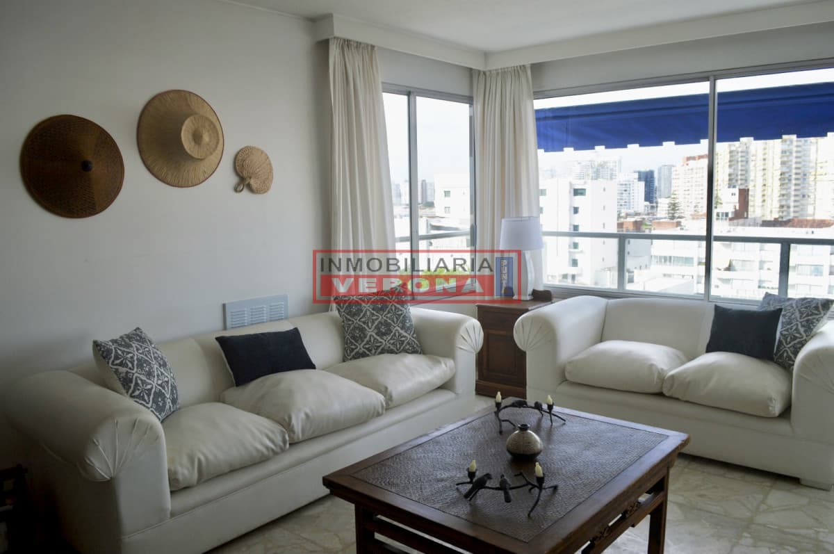 VILLA D ESTE - 2 dorms y servicio - Inmobiliaria Verona Punta