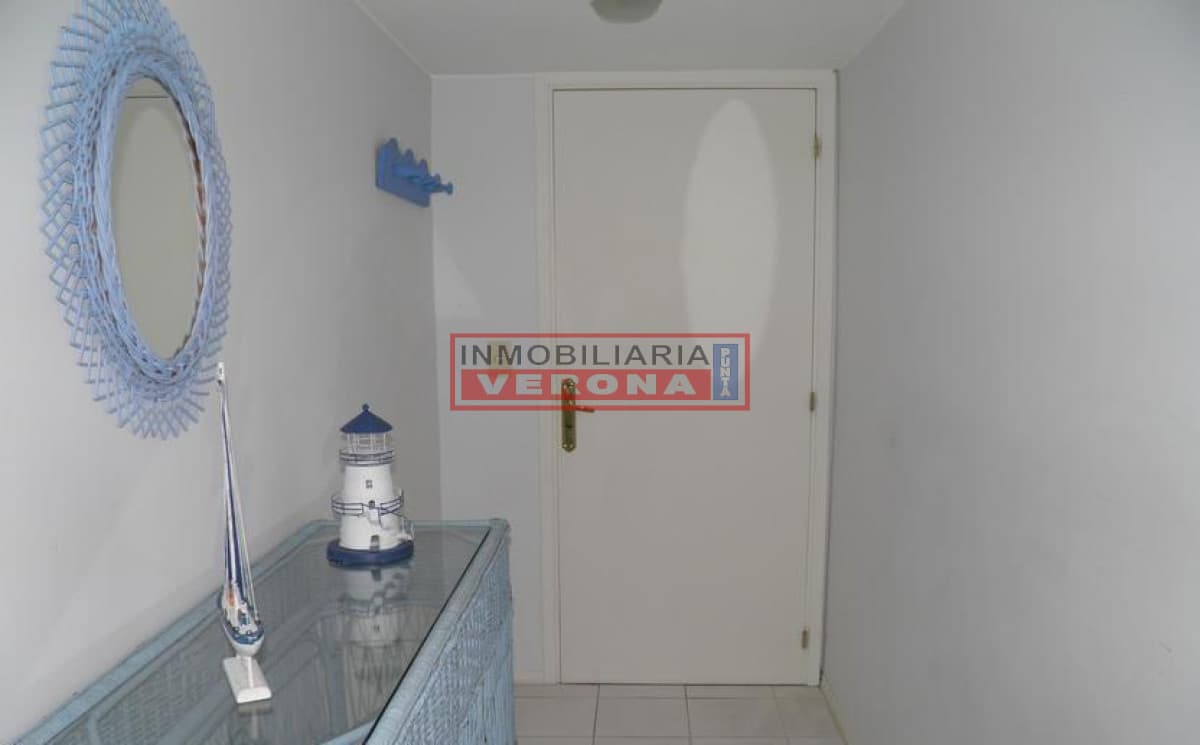 2 dorms y serv. - Torre de Categoría a mts de la Playa - Inmobiliaria Verona Punta