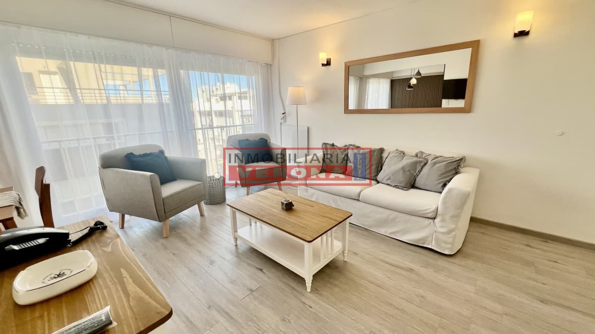 Apto a Estrenar, 2 dormitorios mts del PUERTO - Inmobiliaria Verona Punta