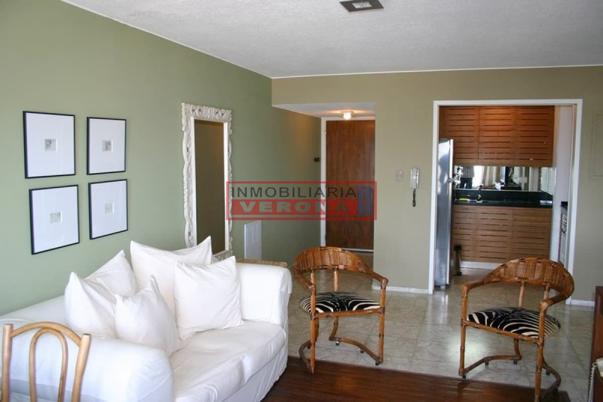 TORRE LIBERTADOR, 1 Y MEDIO DORMS CON EXCEPCIONALES VISTAS !!! - Inmobiliaria Verona Punta