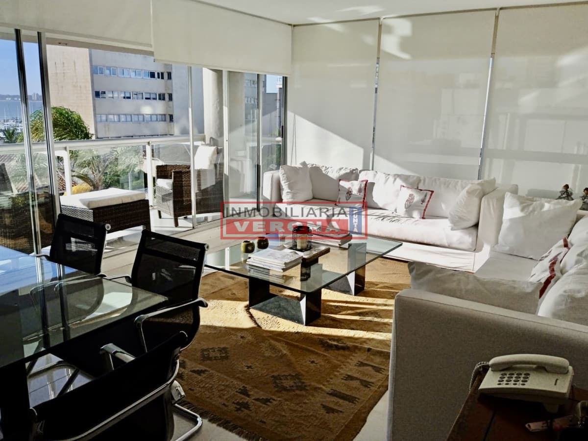 IMPECABLE AL PUERTO!!  - Inmobiliaria Verona Punta