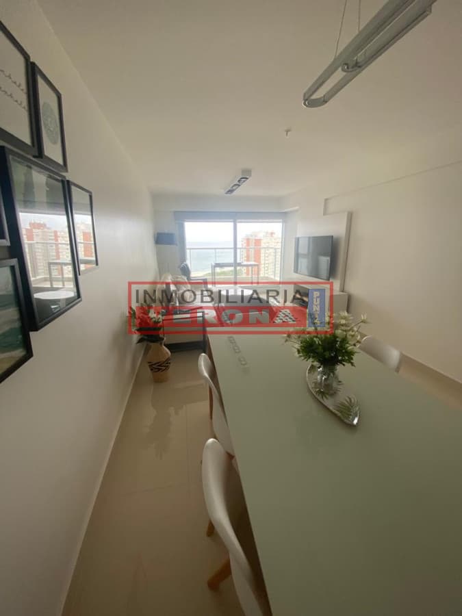 Apartamento con vista al mar - 2 dormitorios - Inmobiliaria Verona Punta