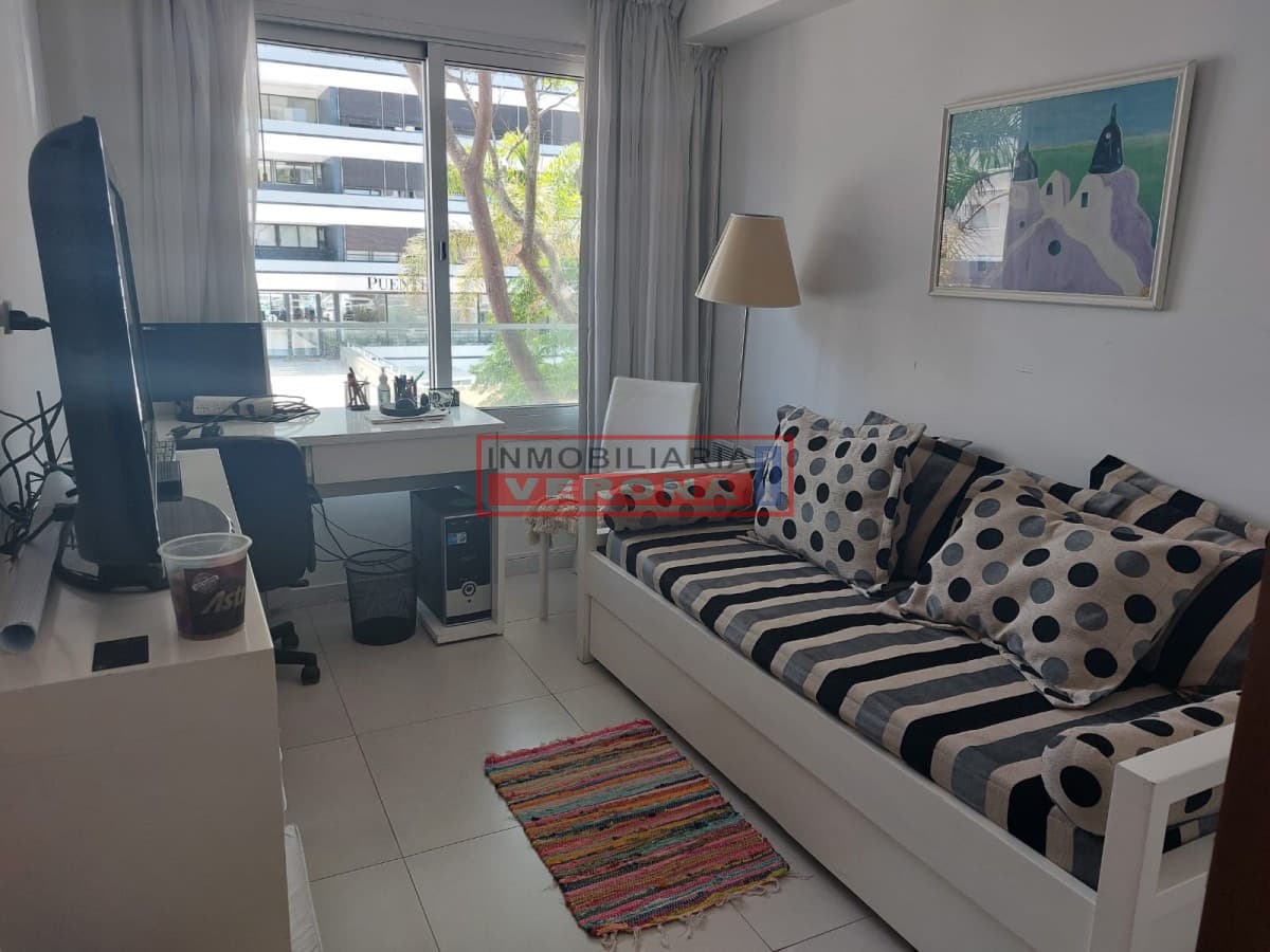 Apto. 2 Dormitorios, Península - Inmobiliaria Verona Punta