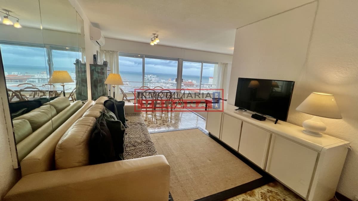 Excepcional apto con vista al Puerto y Playa Brava !!!  - Inmobiliaria Verona Punta