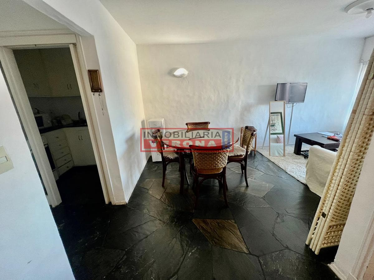 Apto en Peninsula - 1 Dormitorio y medio - Inmobiliaria Verona Punta