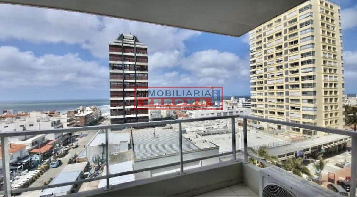 Monoambiente con vista al Mar en Lux Tower - Peninsula  - Inmobiliaria Verona Punta