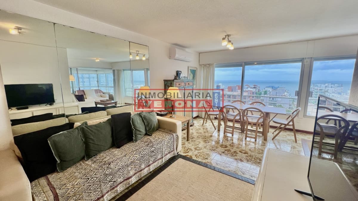 Excepcional apto con vista al Puerto y Playa Brava !!!  - Inmobiliaria Verona Punta