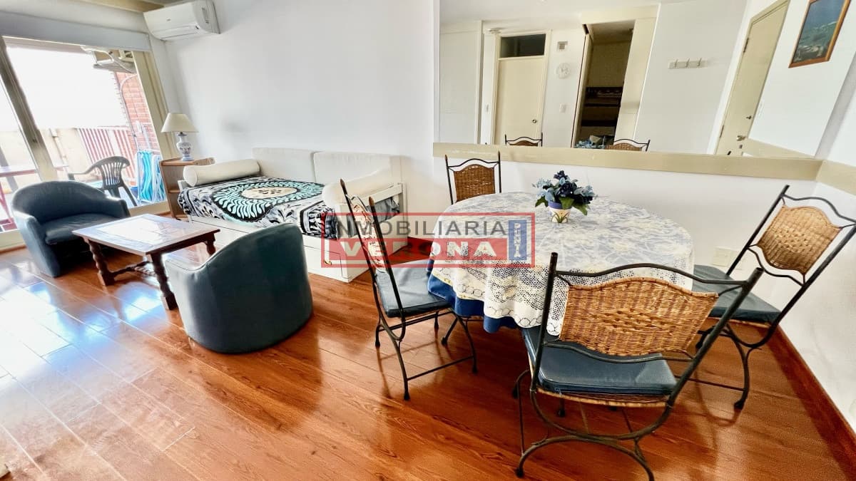 IMPECABLE A MTS DEL PUERTO.-  - Inmobiliaria Verona Punta