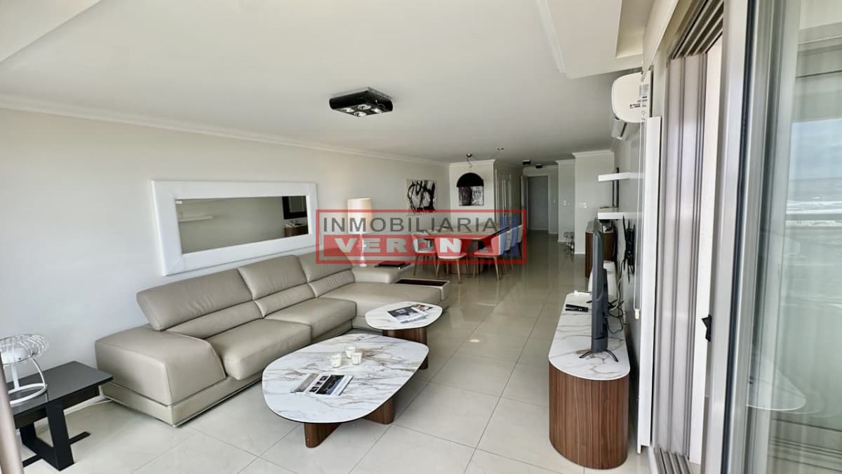Apartamento 3 dormitorios - Punta del Este - Inmobiliaria Verona Punta