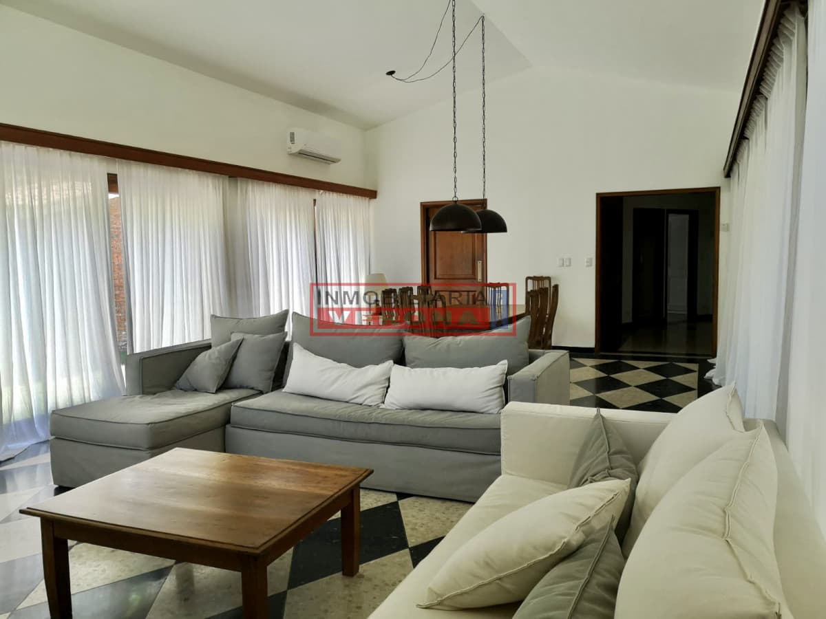 Casa en Mansa - Punta del Este - Inmobiliaria Verona Punta