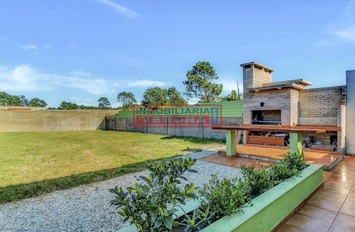 Encantadora casa en parque Burnett - Inmobiliaria Verona Punta