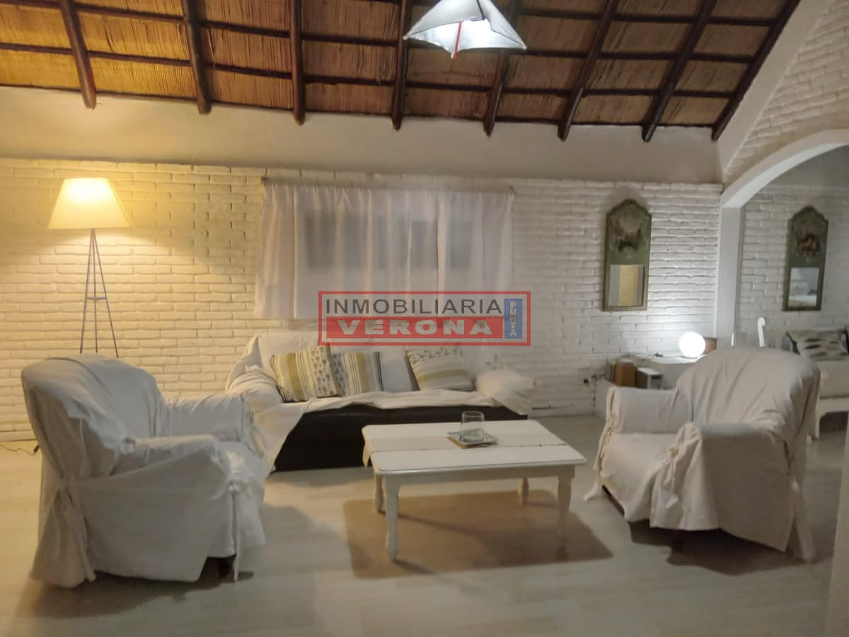 Casa en Pinares, 3 dormitorios * - Inmobiliaria Verona Punta