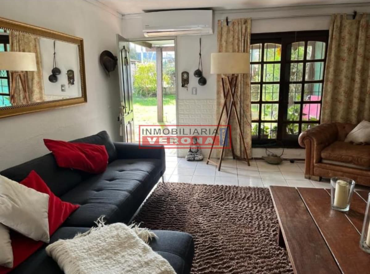 Casa en dos plantas - Bo Biarritz, Maldonado  - Inmobiliaria Verona Punta