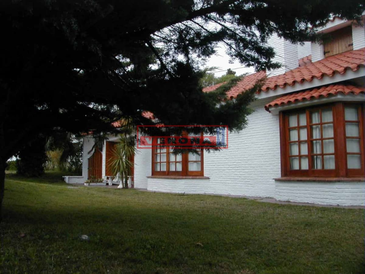 Casa en Mansa, 5 dormitorios * - Inmobiliaria Verona Punta