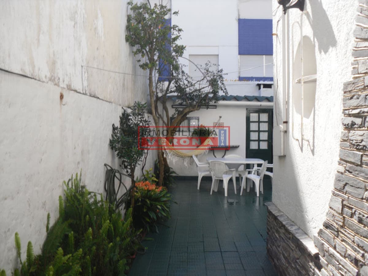 Casa en Peninsula, 3 dormitorios * - Inmobiliaria Verona Punta