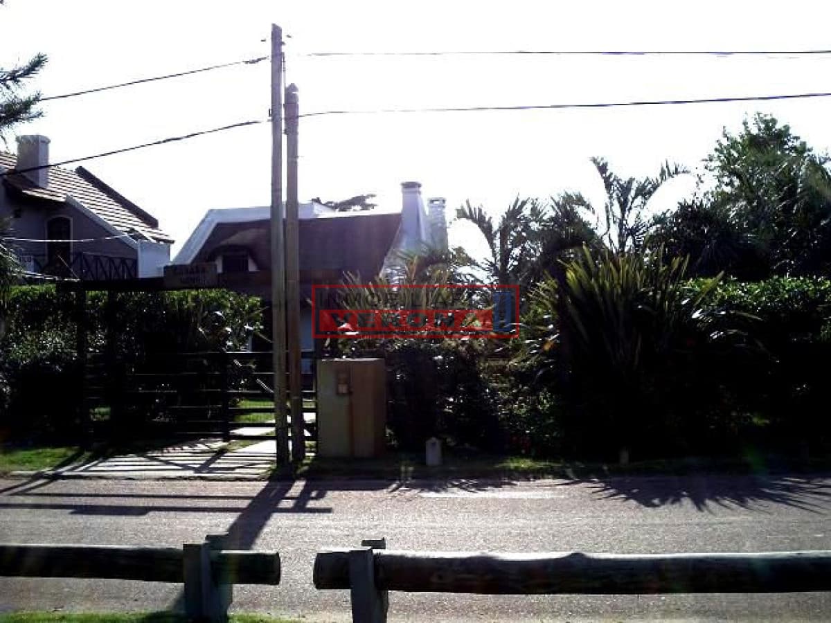 Casa en La Barra, 3 dormitorios * - Inmobiliaria Verona Punta