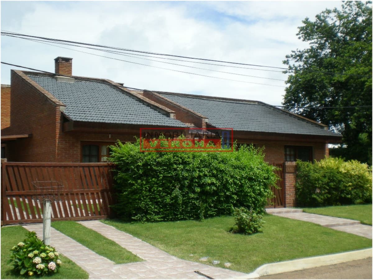 Casa en Aidy Grill, 4 dormitorios * - Inmobiliaria Verona Punta