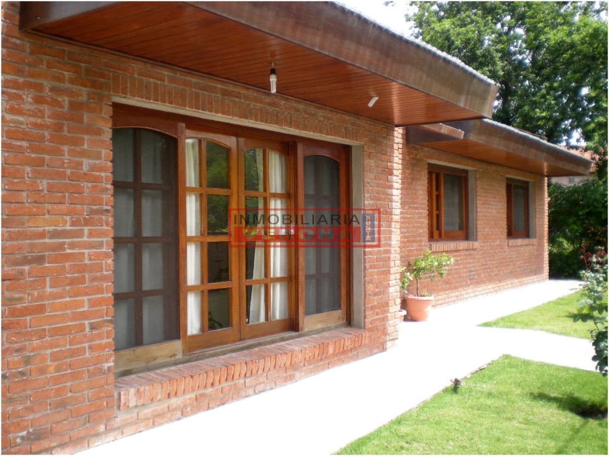 Casa en Aidy Grill, 4 dormitorios * - Inmobiliaria Verona Punta