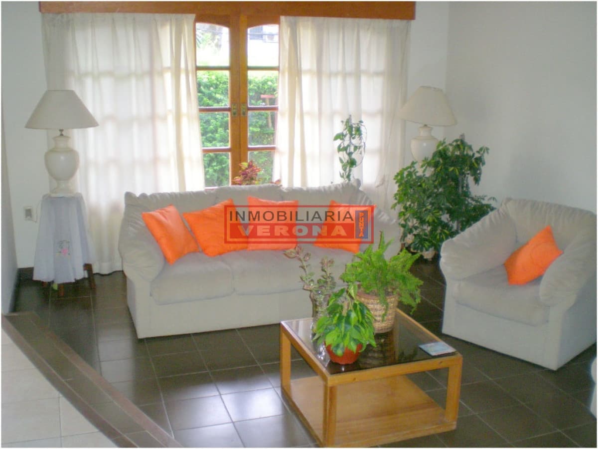 Casa en Aidy Grill, 4 dormitorios * - Inmobiliaria Verona Punta