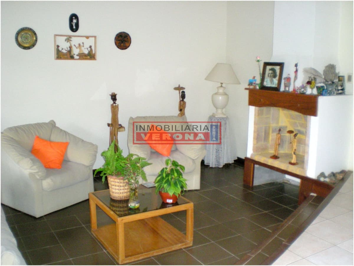 Casa en Aidy Grill, 4 dormitorios * - Inmobiliaria Verona Punta