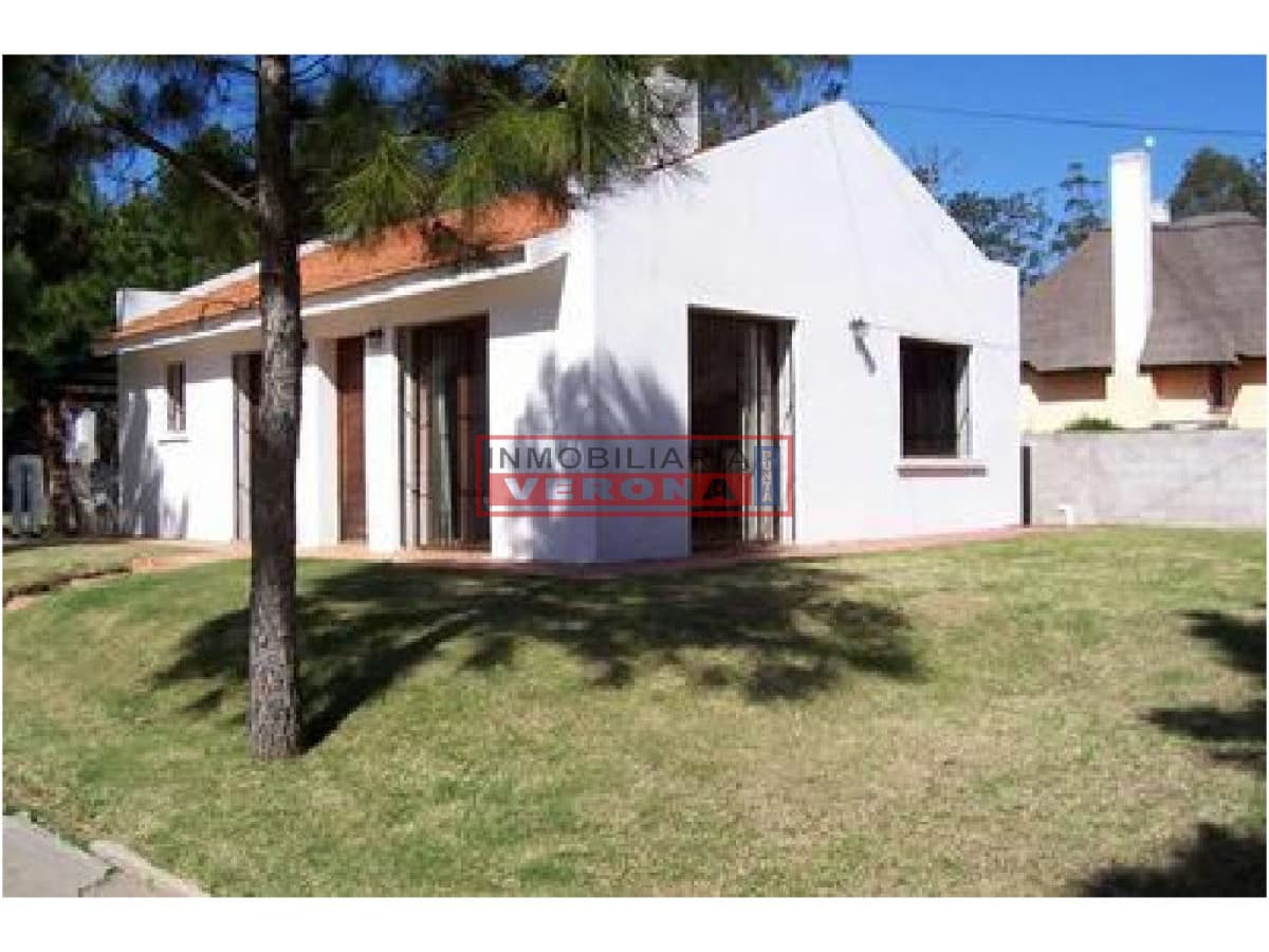 Casa en Pinares, 2 dormitorios * - Inmobiliaria Verona Punta