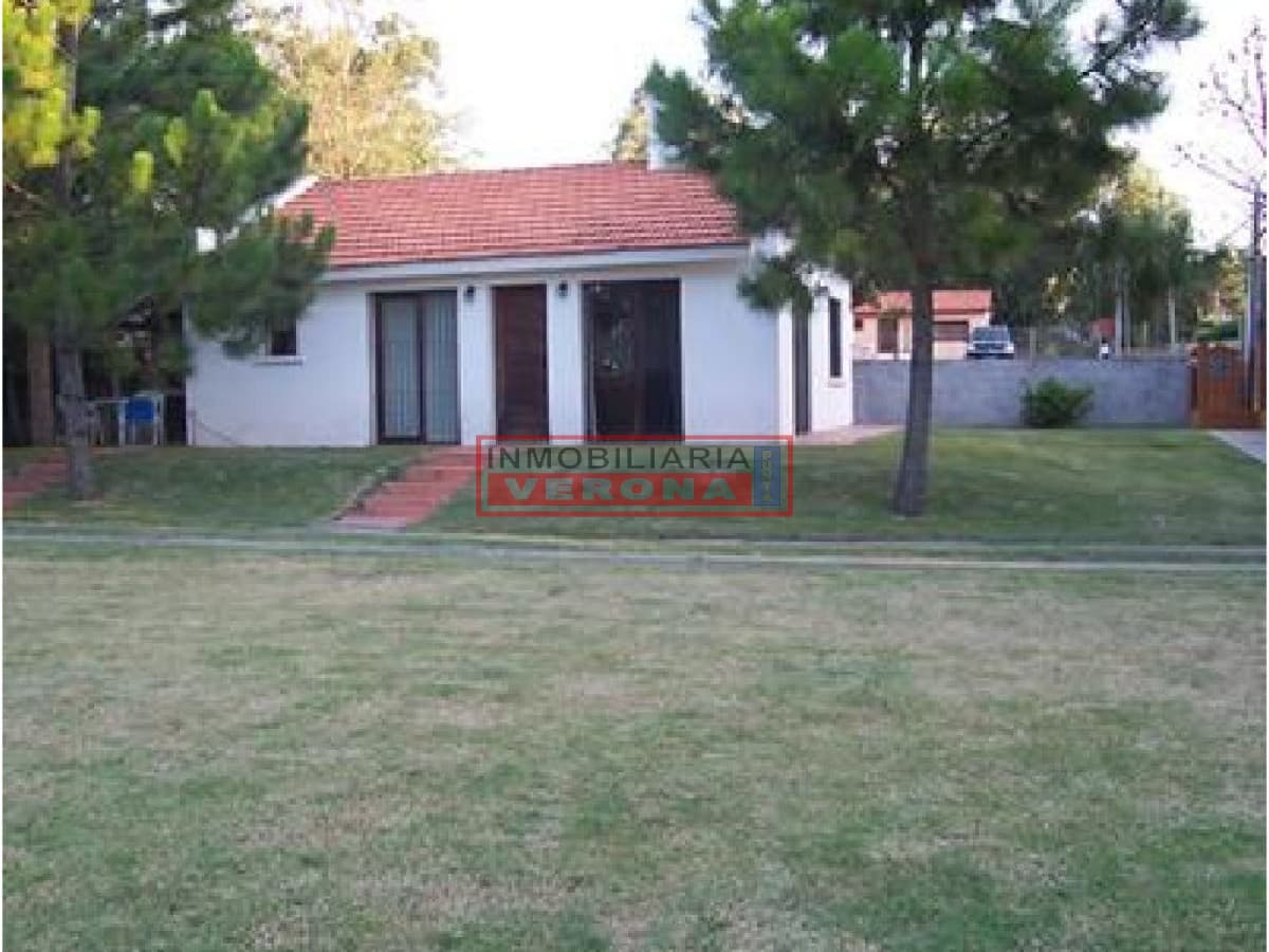 Casa en Pinares, 2 dormitorios * - Inmobiliaria Verona Punta