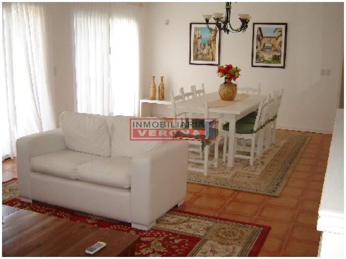 Casa en Golf, 4 dormitorios * - Inmobiliaria Verona Punta