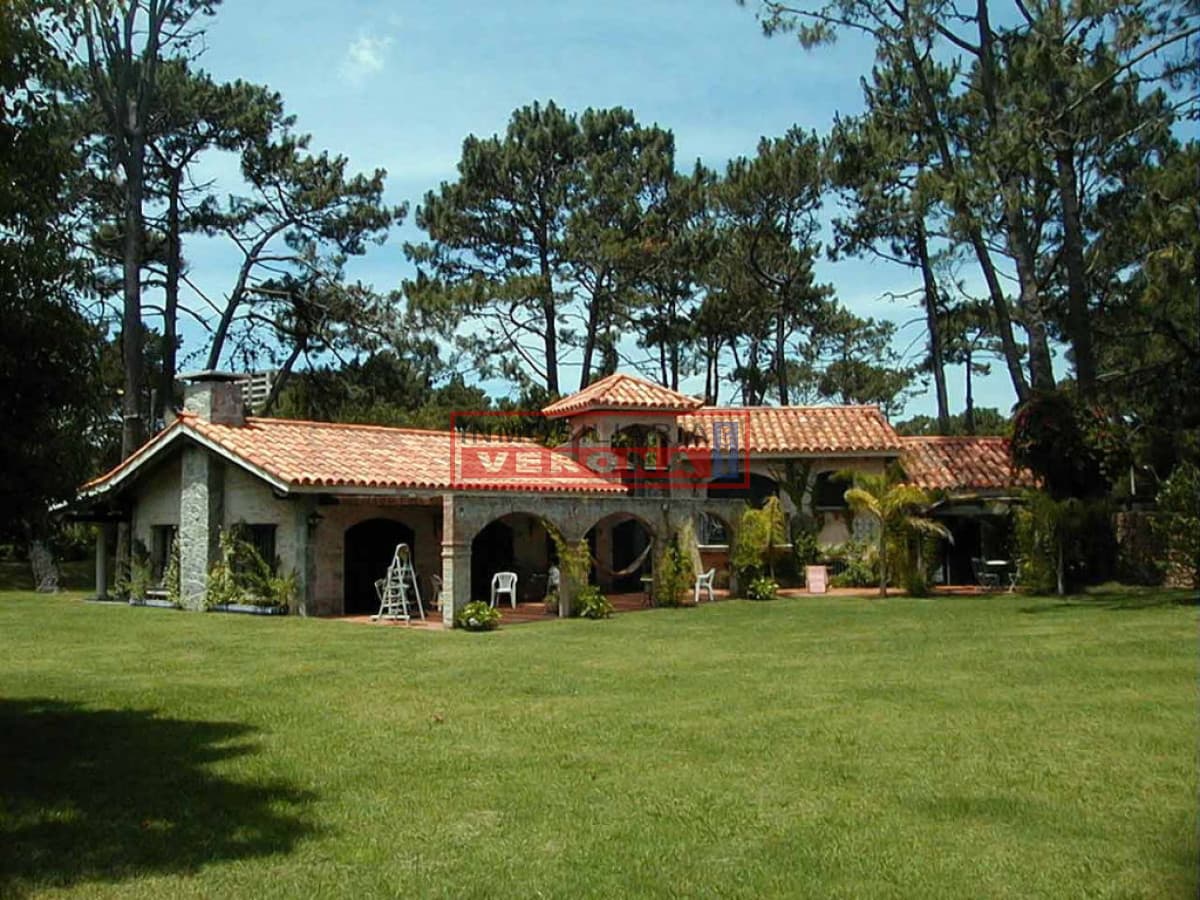 Casa en Mansa, 3 dormitorios * - Inmobiliaria Verona Punta