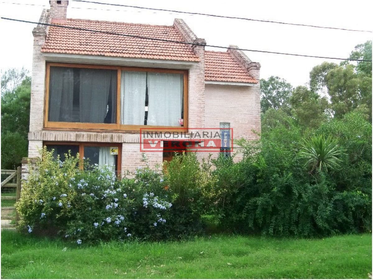 Casa en El Tesoro, 3 dormitorios * - Inmobiliaria Verona Punta