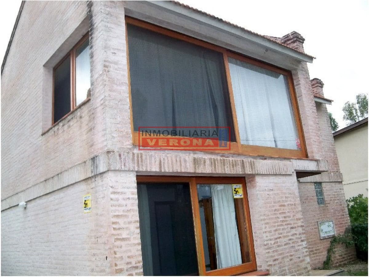 Casa en El Tesoro, 3 dormitorios * - Inmobiliaria Verona Punta
