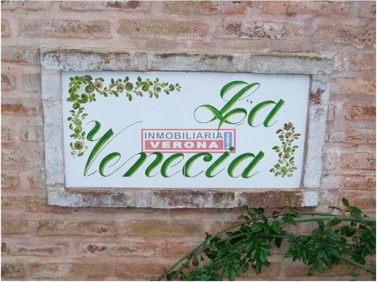 Casa en El Tesoro, 3 dormitorios * - Inmobiliaria Verona Punta