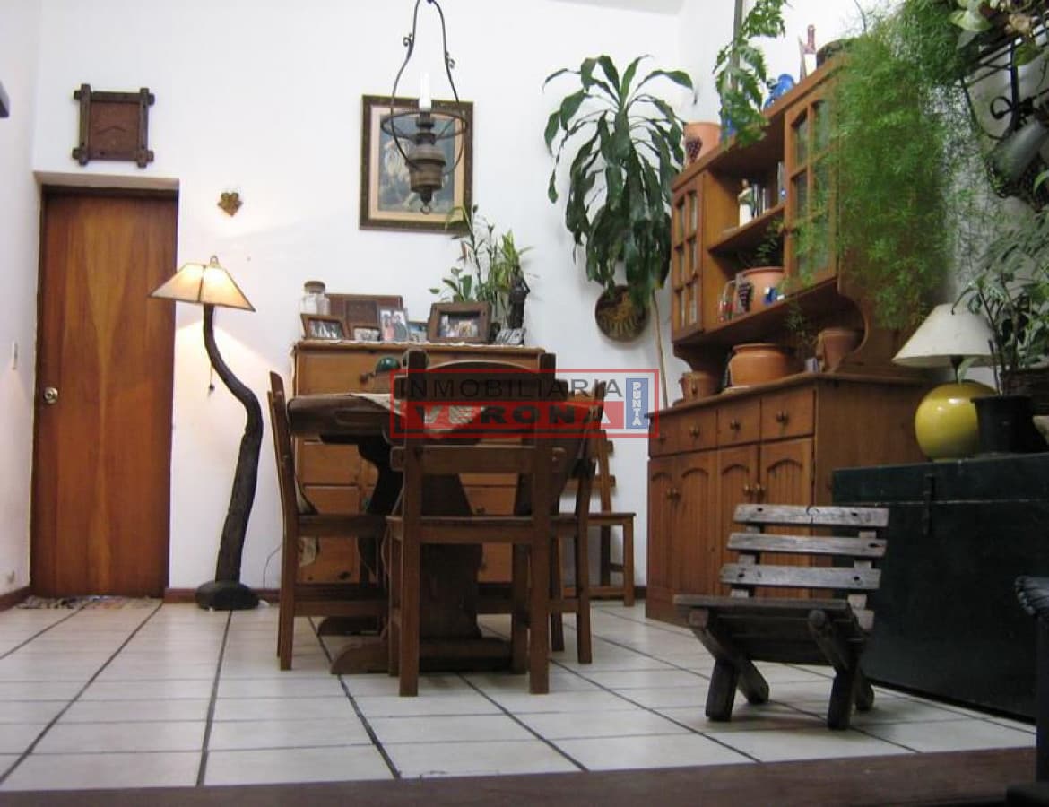 Casa en Peninsula, 4 dormitorios * - Inmobiliaria Verona Punta