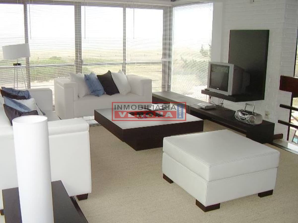 Casa en Mansa, 5 dormitorios * - Inmobiliaria Verona Punta