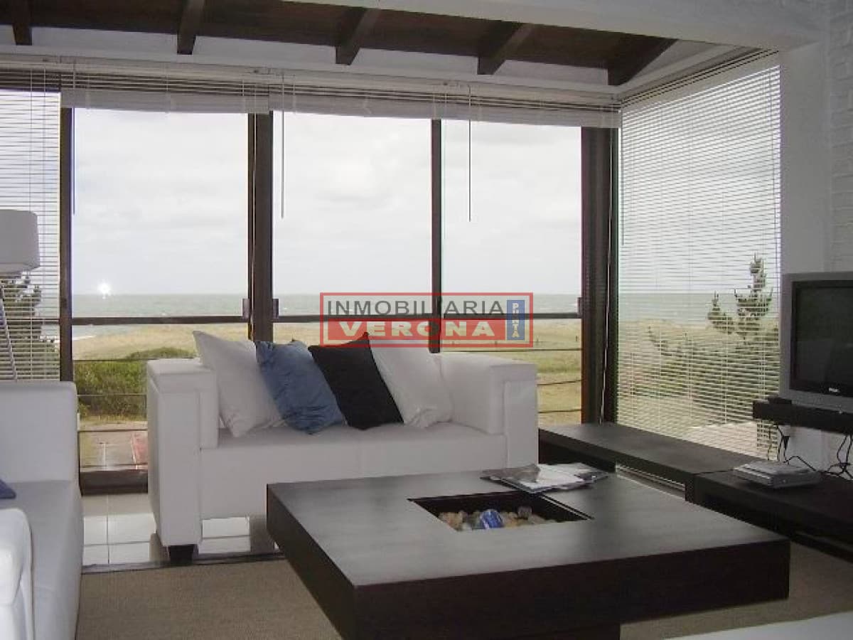 Casa en Mansa, 5 dormitorios * - Inmobiliaria Verona Punta