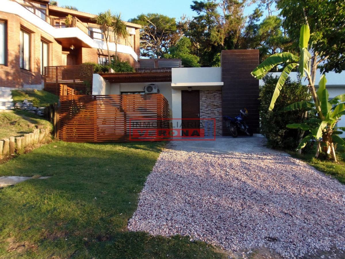 Casa en Las Delicias, 3 dormitorios * - Inmobiliaria Verona Punta