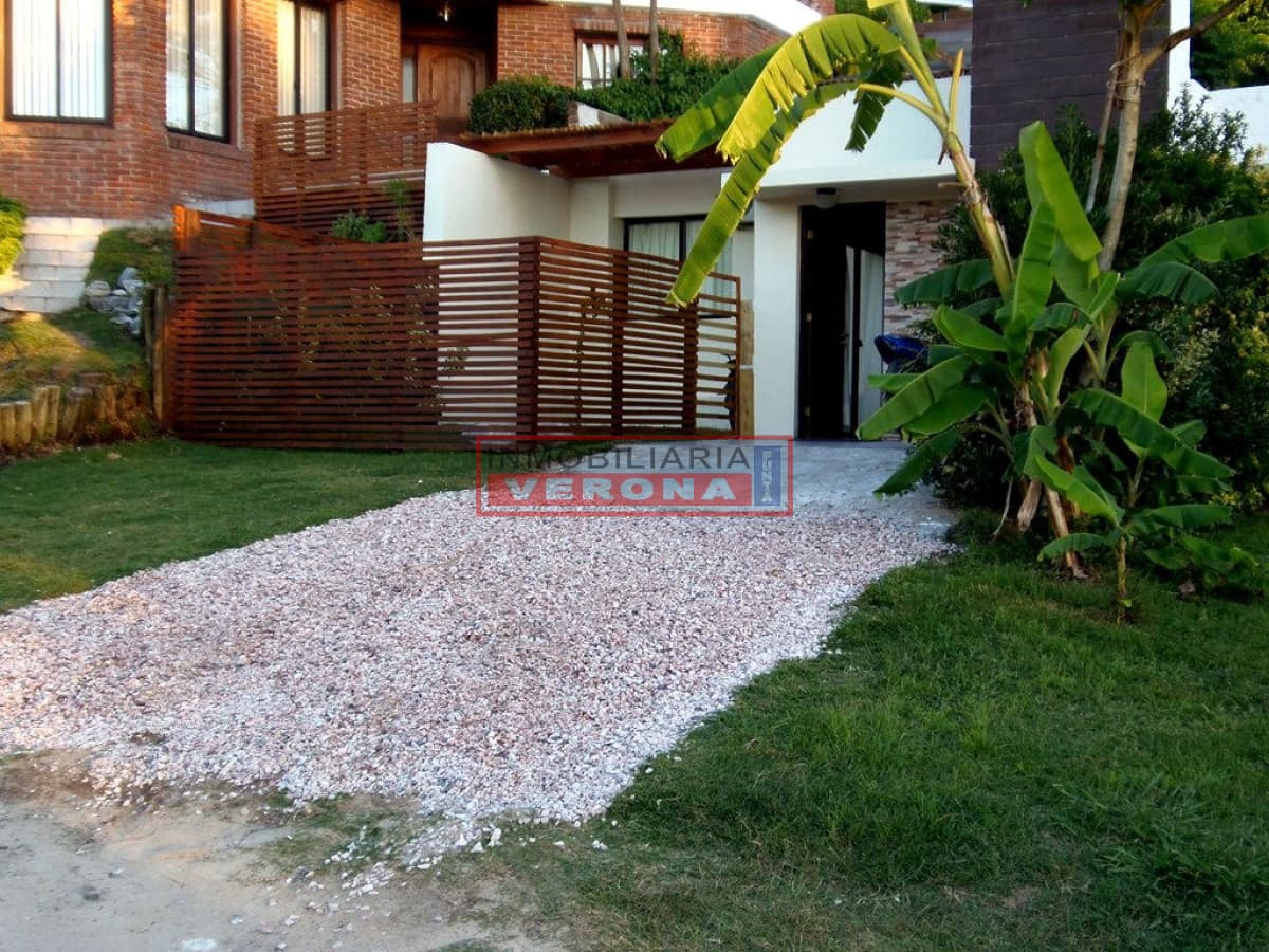Casa en Las Delicias, 3 dormitorios * - Inmobiliaria Verona Punta
