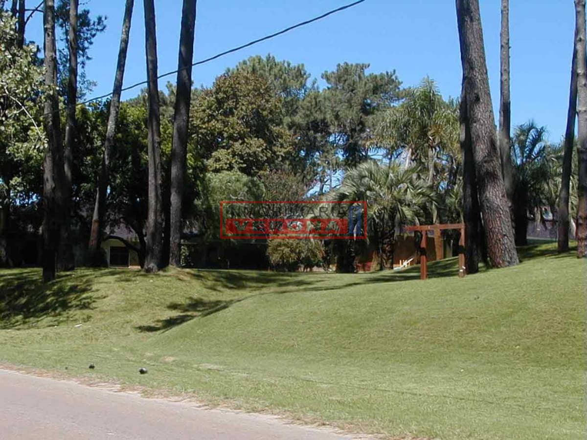 Casa en Lugano, 4 dormitorios * - Inmobiliaria Verona Punta