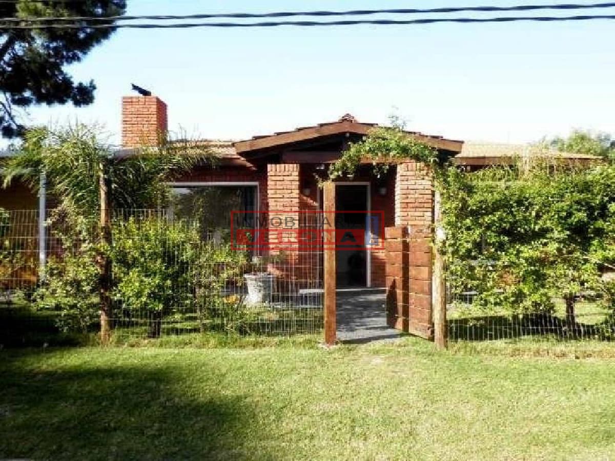 Casa en Pinares, 2 dormitorios * - Inmobiliaria Verona Punta