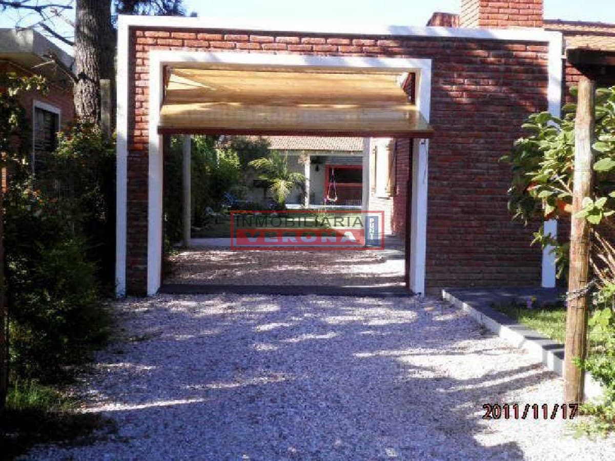 Casa en Pinares, 2 dormitorios * - Inmobiliaria Verona Punta