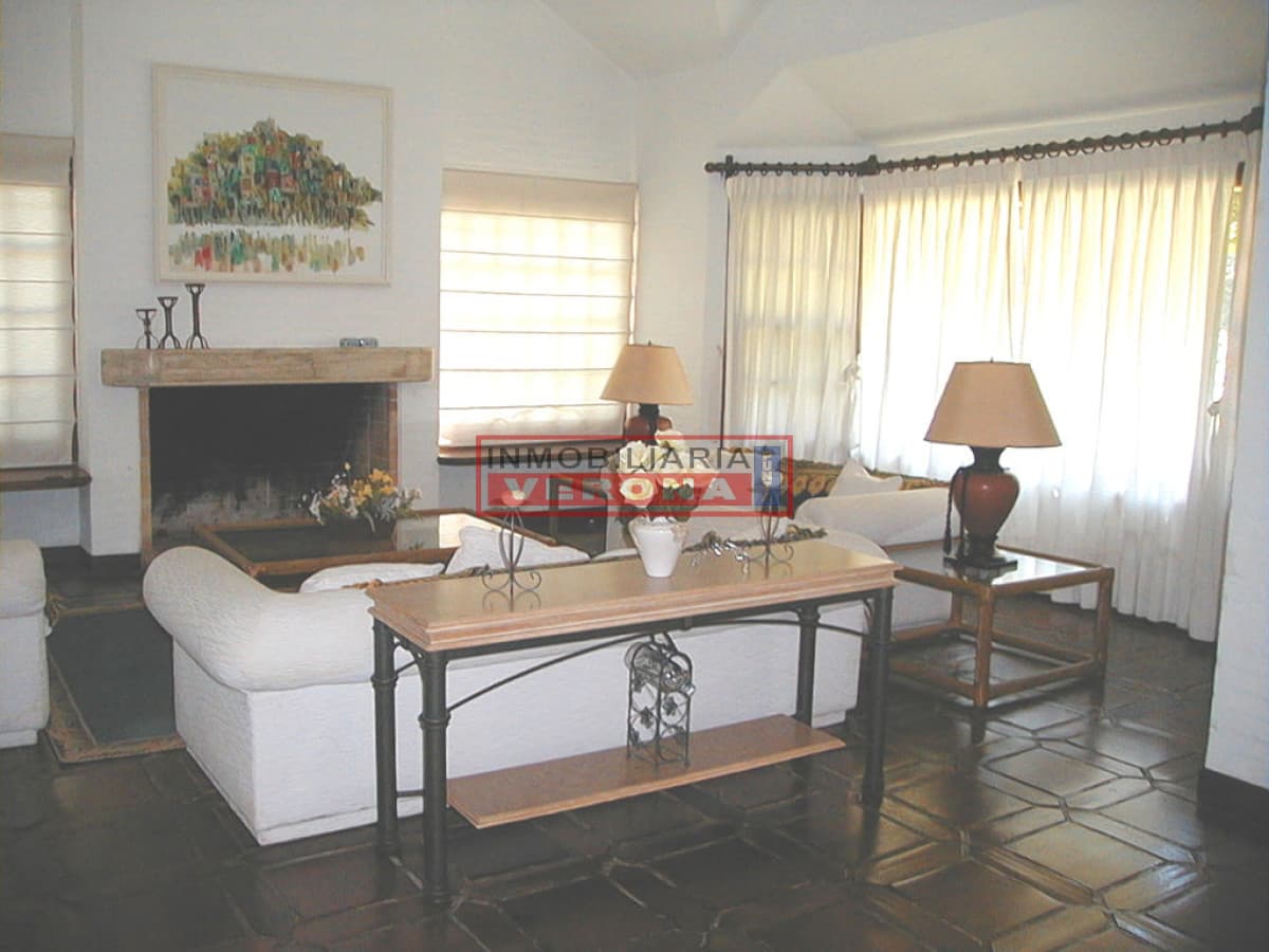 Casa en Beverly Hills, 4 dormitorios * - Inmobiliaria Verona Punta